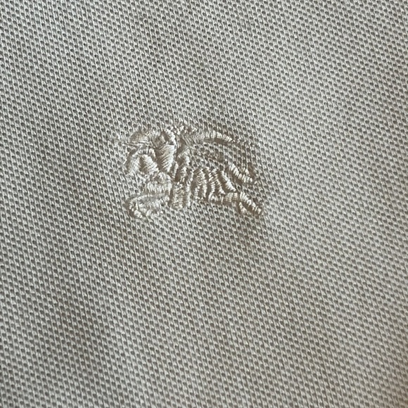 Burberry White Polo with 3 Button Plaid Placket Size - Picture 6 of 7